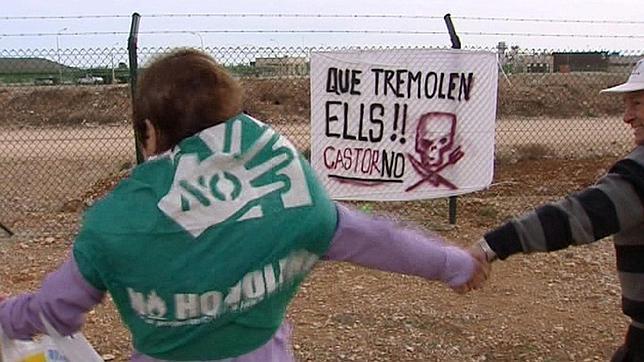 Vecinos y autoridades de Castellón piden el cierre inmediato de Castor