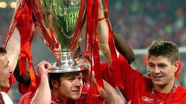 Tres jugadores del Real Madrid ya han alzado la orejona de la Champions