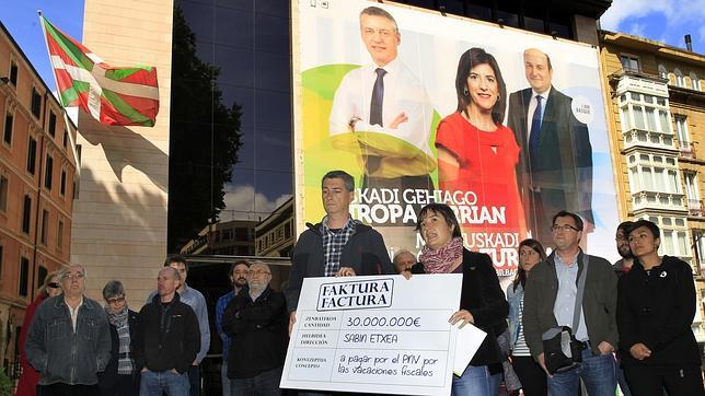 División entre las instituciones ante la multa de 30 millones por las «vacaciones fiscales vascas»