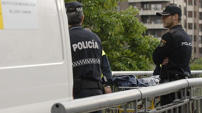 La asesina de Carrasco se cubrió el rostro y huyó con toda tranquilidad
