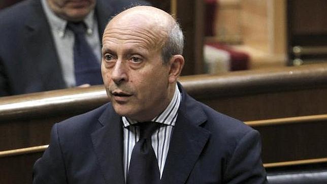 Wert tacha de «incierto» e «infundado» lo que se dice en el manifiesto de los rectores