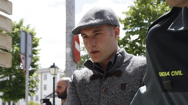 El imputado por el doble crimen de Xermade seguirá en prisión hasta el juicio en 2016
