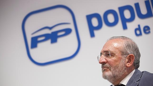 Díaz de Mera: «No somos lo mismo. El PSOE es pobreza y paro y el PP arregla lo que ellos estropearon»