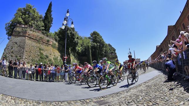 Victoria para Weening y huelga entre los favoritos