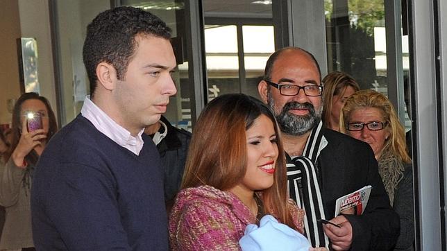 Chabelita ya posa sola