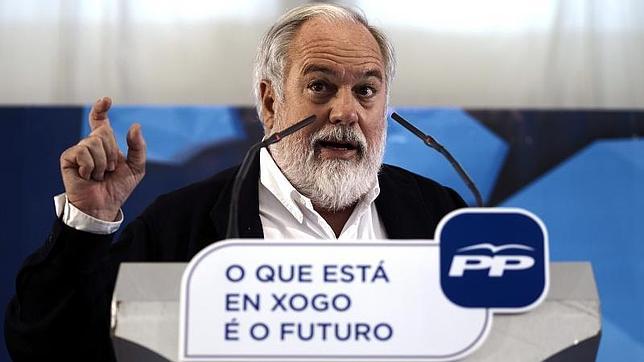 Arias Cañete: «Estuve desafortunado en mi forma de expresarme. Si he ofendido, pido disculpas»