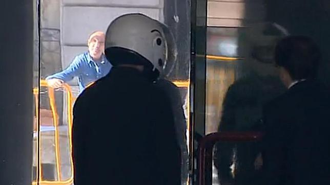 Declara a petición propia el primer inspector imputado por su relación con Gao Ping