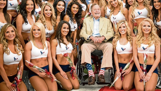 Los calcetines de George H. W. Bush, a la venta por 25 euros