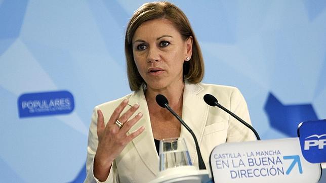 Cospedal culpa a los socialistas de hacer la campaña «más sucia» desde hace años
