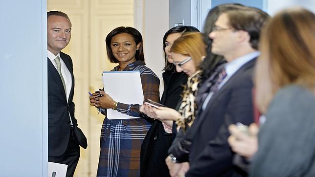 Lola Johnson dimite por su imputación en la causa que investiga el «agujero» de RTVV