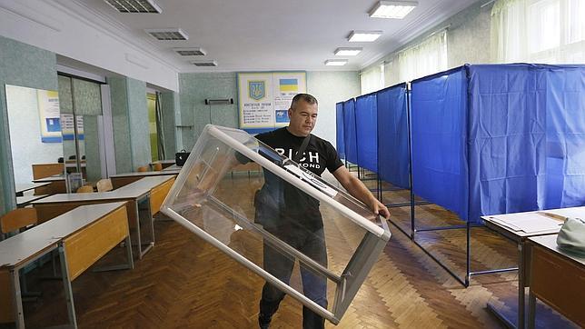 Los ucranianos confían en que las presidenciales sean el punto de partida hacia el final de la crisis