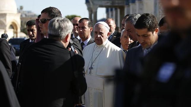 El Papa invita en la Explanada de las Mezquitas a «comprender el dolor de los demás»