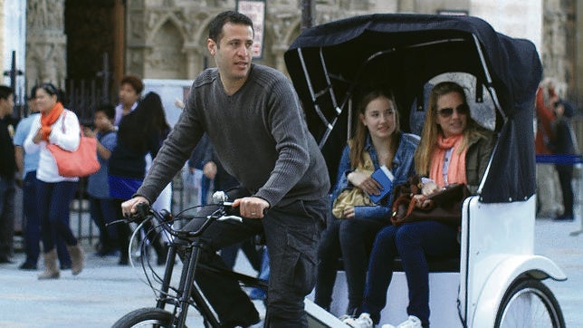 El «bicitaxi» toma París