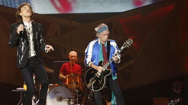 Los Rolling Stones consultan a sus fans qué tema tocar en su próximo concierto