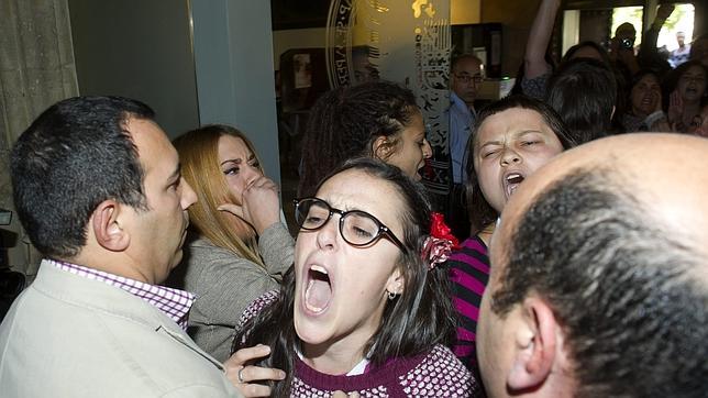 Interrumpen un acto de Gallardón en Granada con gritos a favor del aborto libre