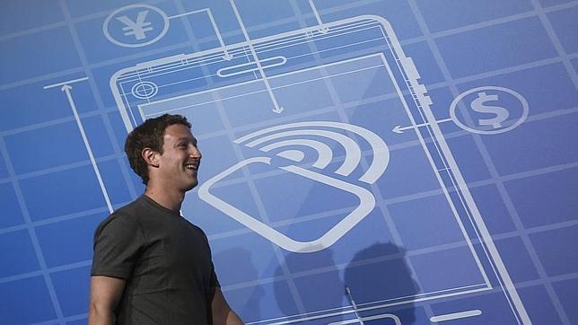 Mark Zuckerberg y su esposa donan 120 millones de dólares a colegios de San Francisco