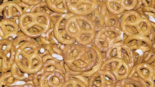 Las galletitas saladas son «un peligro» para las dietas por su facilidad para comerlas