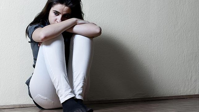 ¿Son las adolescentes más propensas a la depresión que los chicos?
