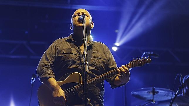 The National se consagran ante la leyenda de los Pixies