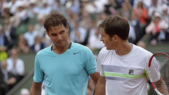 Nadal hace de maestro con Lajovic