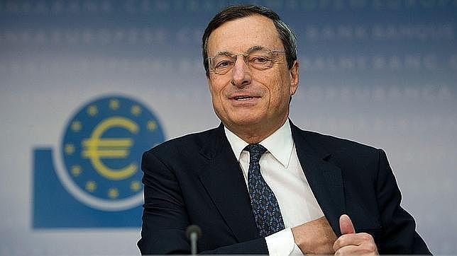 Draghi consigue el aplauso del mercado pero no aplaca todas las dudas