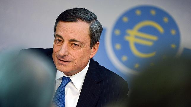 El «efecto Draghi» propulsa las bolsas y lleva las primas de riesgo a mínimos