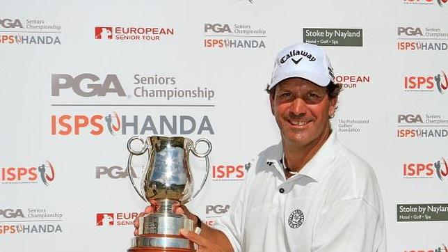 Santi Luna logra su segundo triunfo en el Circuito Senior Europeo