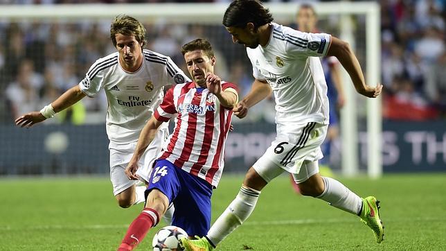 Ancelotti cuenta con Khedira, pero se estudiará una gran oferta por el alemán