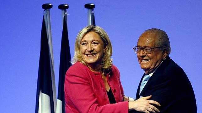 Una alusión de Le Pen a los hornos nazis obliga a retirar un vídeo del Frente Nacional