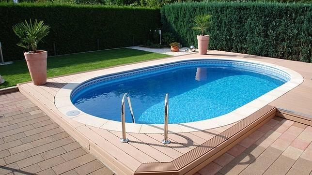 Diez trucos para ahorrar al poner en marcha tu piscina