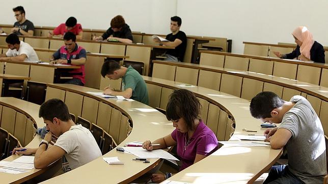 Más de 7.500 alumnos comienzan hoy las pruebas de acceso a la universidad