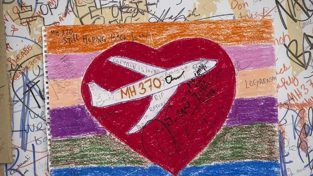 Primeras indemnizaciones para las familias de los pasajeros del vuelo desaparecido de Malasia