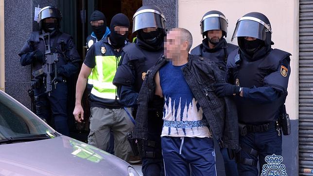 La Policía desarticula una red de captación de yihadistas en Madrid