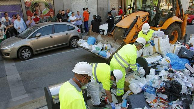 El comité de empresa de Urbaser denuncia al Ayuntamiento de Lugo y a Tragsa