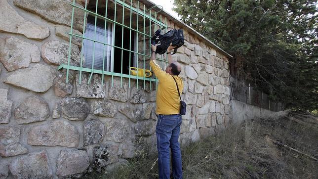 Una operación policial contra una célula yihadista revoluciona un pueblo de Ávila