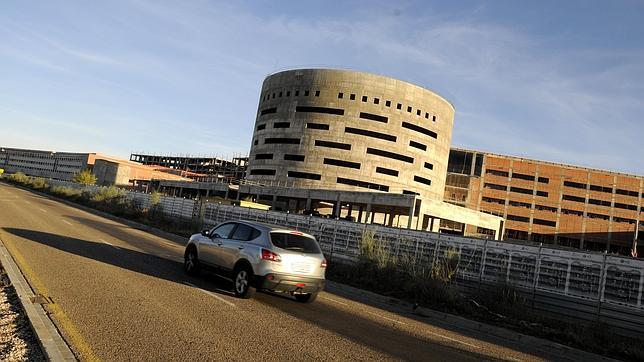 El nuevo hospital de Toledo tendrá 744 camas, 121 más que el Virgen de la Salud