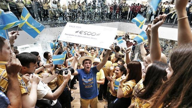 ¿Debe abrir Ikea en Alfafar los domingos y los festivos?