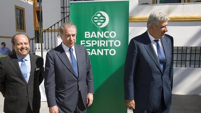 El presidente del Banco Espírito Santo anuncia que deja el cargo