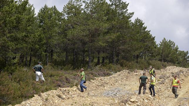 Hallan trozos de cráneo y huesos cerca del coche del holandés desaparecido en Orense