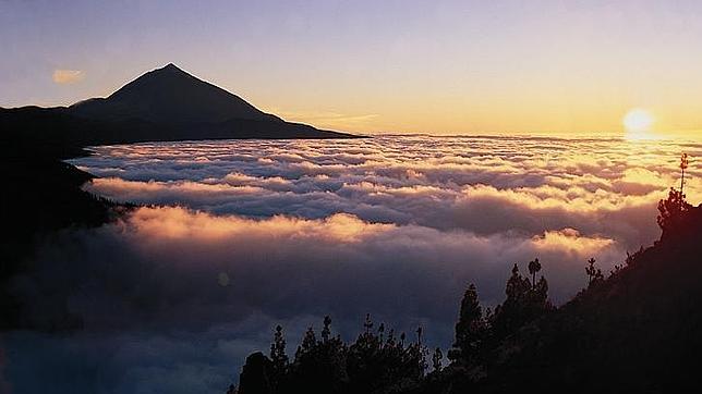Mar de nubes a los pies del Teide