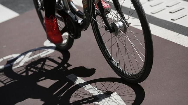 La velocidad máxima para circular por el carril-bici es de 30 kilómetros por hora