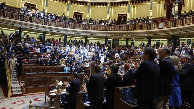 El Congreso pide la revisar todos los cursos de formación en busca de fraude