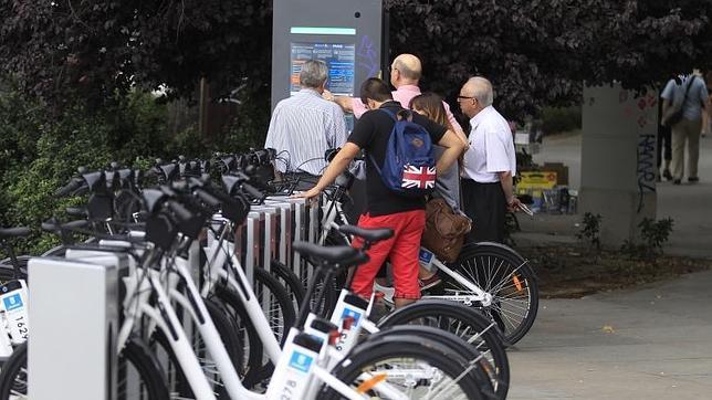 Los taxistas se quejan de la supresión de paradas en el centro de Madrid