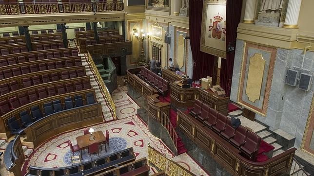 La suma de costes de los Parlamentos de Cataluña y Andalucía supera al del Congreso