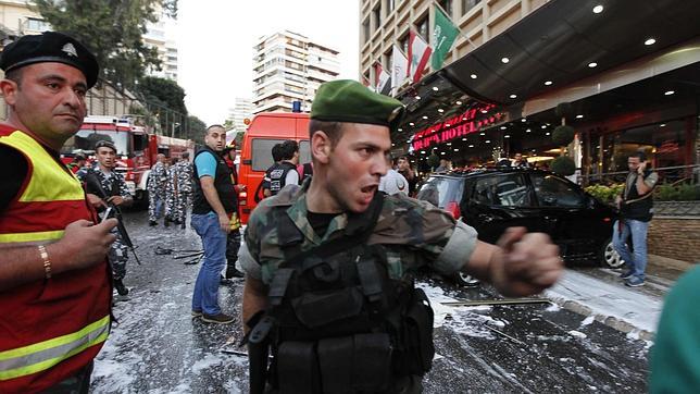 Un terrorista se inmola en un céntrico hotel de Beirut cuando iba a ser arrestado