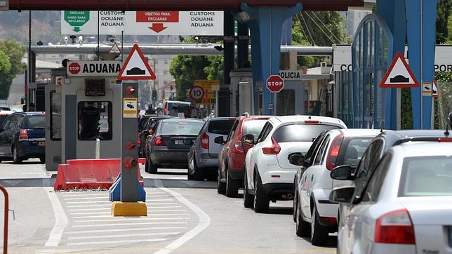 Bruselas vuelve a inspeccionar la Verja de Gibraltar