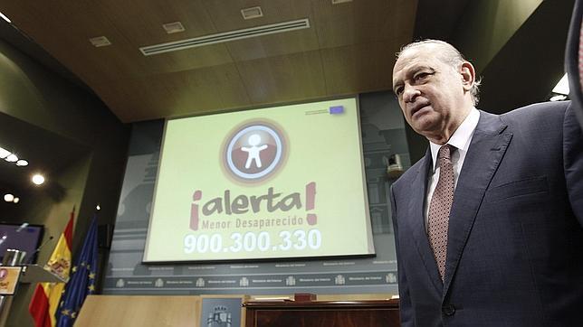 Fernández Díaz afirma que hay una línea investigación «bastante buena» en la búsqueda de Sara y Yeremi