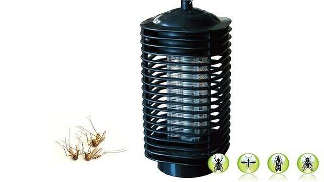 Las lámparas ultravioletas son especialmente eficaces para acabar con las moscas y las polillas