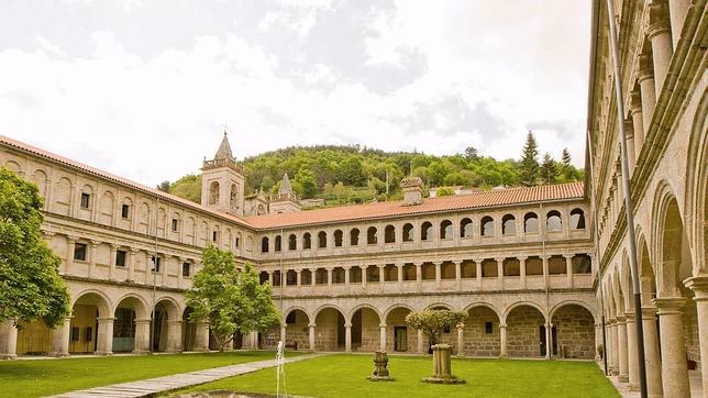 Patio del monasterio de Santo Estevo de Ribas de Sil