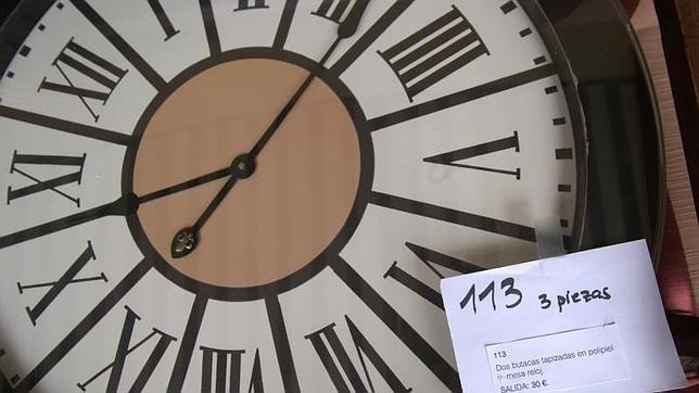 Mesa reloj del hotel Santa María de El Paular